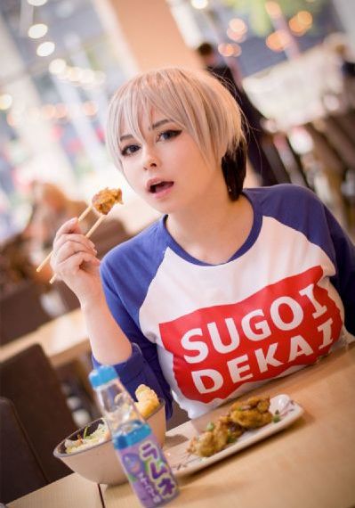 欧美服饰海报图片_HD在线观看