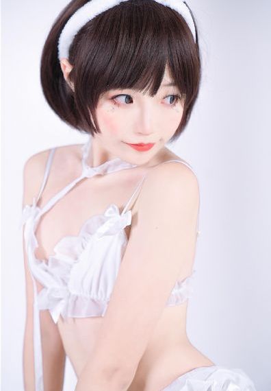 亚洲欧美清纯另类高清_西瓜视频在线观看