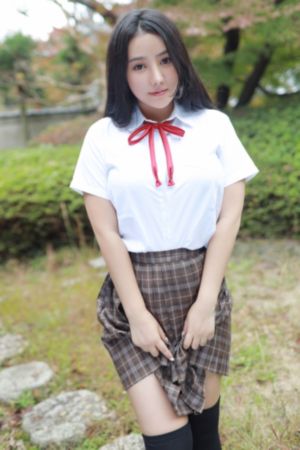 国产美女在线精品免费_4K手机免费观看完整