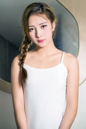 欧美丰乳肥臀av推荐_HD电影免费在线