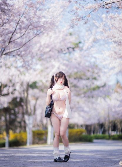 欧美老婆出轨电影_720影视在线观看